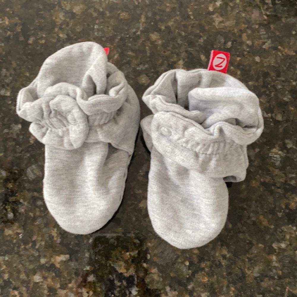 Zutano organic cotton baby booties with gripper soles